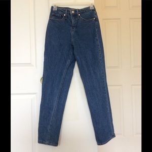 Wild Fable Vintage Mom Jeans Size 24 or 00